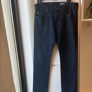 Adriano Goldschmied “The Graduate” Tailored Leg Denim Black Jeans. Size 34x34.